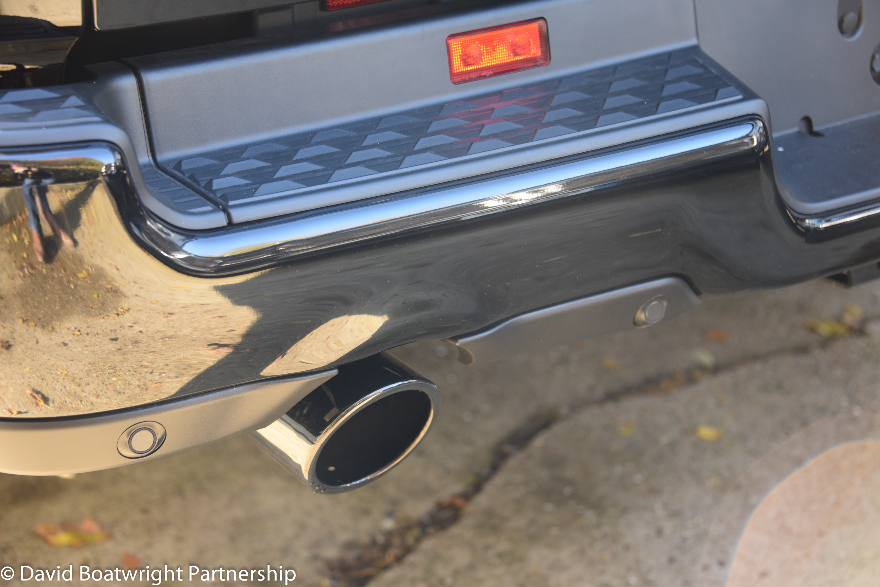 Black exhaust tips