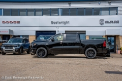 2026-ram-1500-limited-night-edition-black-V8-2-1-scaled