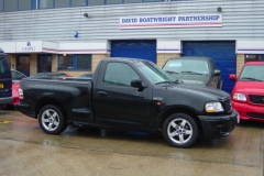 Ford F-150 SVT Lightning