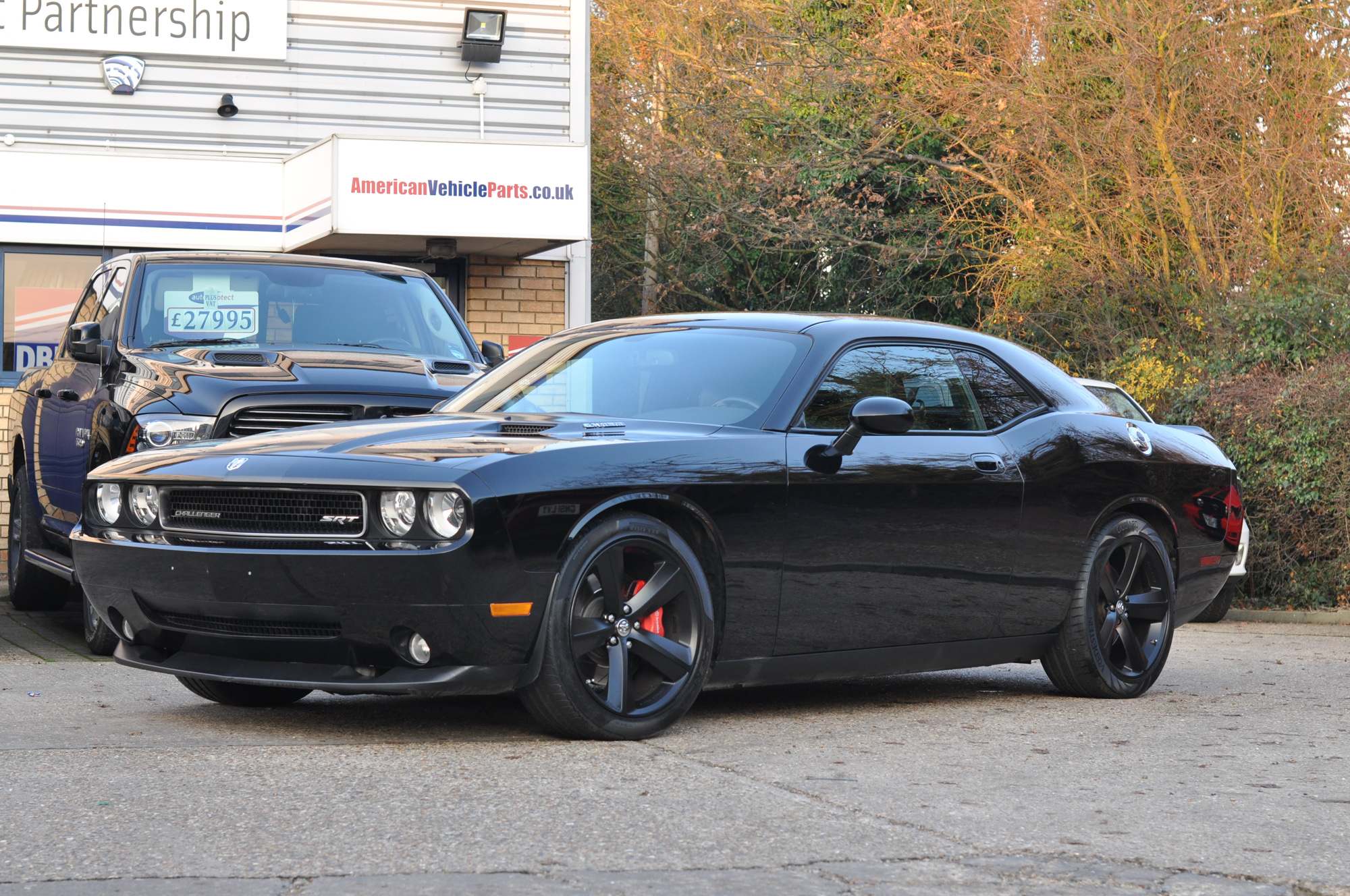 Challenger SRT8