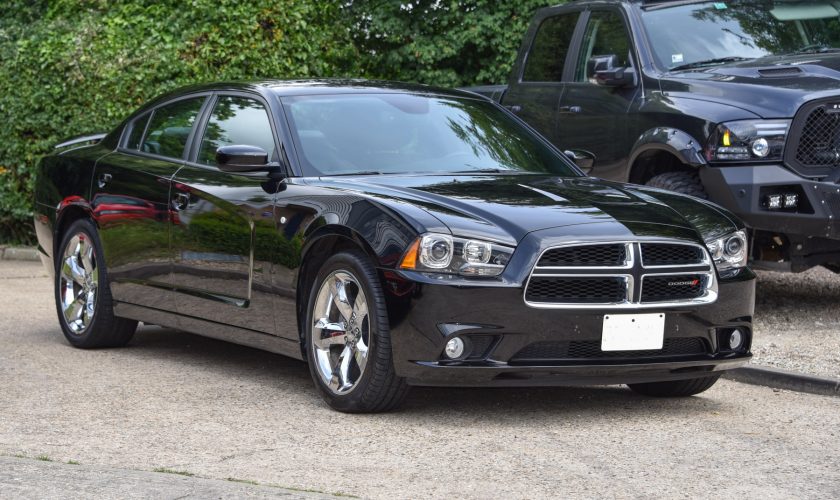 Dodge Charger V6 Auto SXT PLus