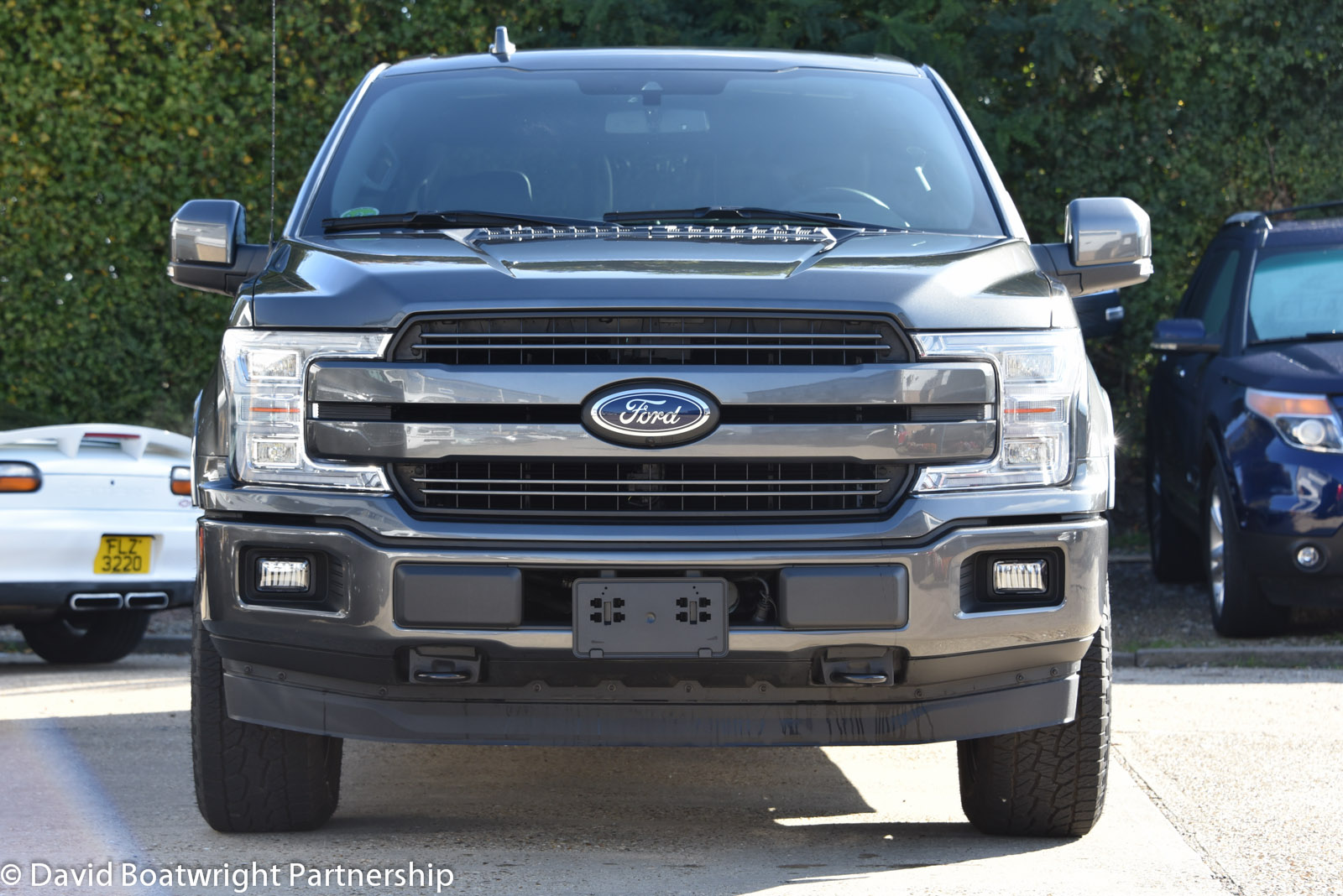 New Ford F150 Lariat Sport 5.0 V8