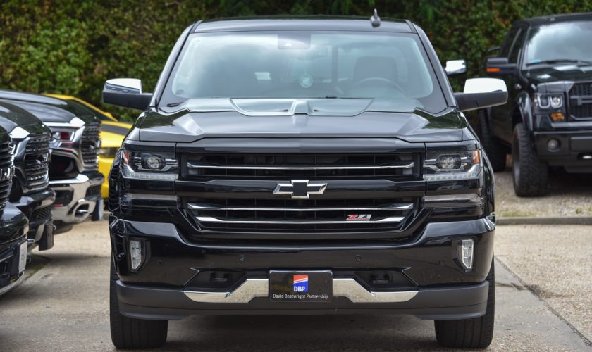 Chevrolet Silverado LTZ 4x4 2016 UK