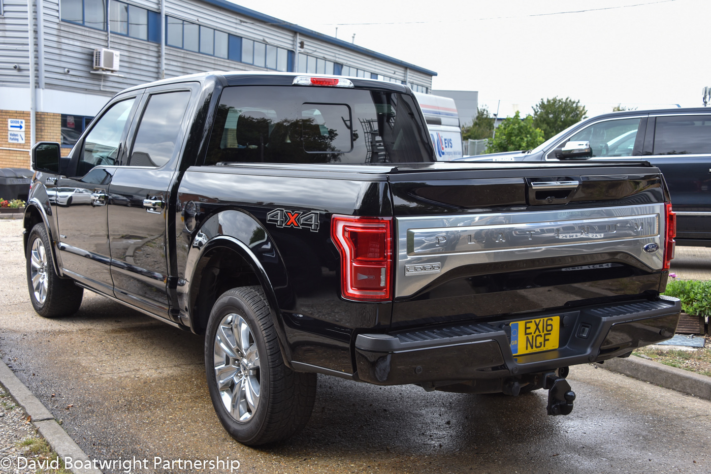 Black F150 Platinum 4x4 Supercrew with Prins LPG