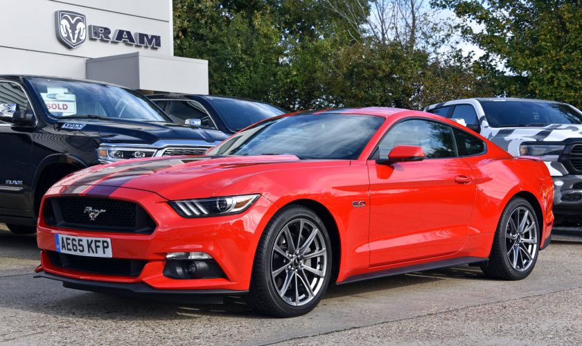 Ford Mustang GT Auto Premium UK