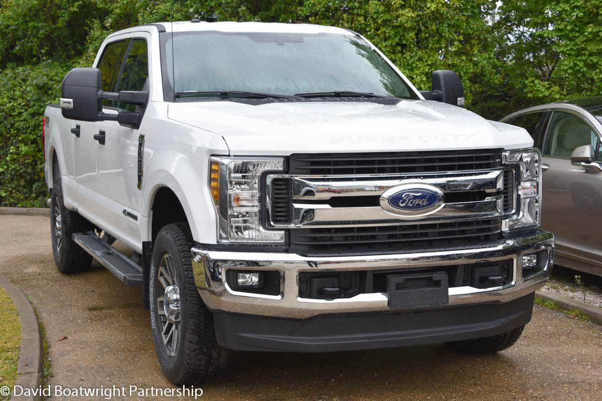 Ford F-250 Diesel in White