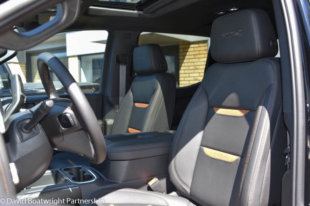New 2021 GMC Sierra AT4