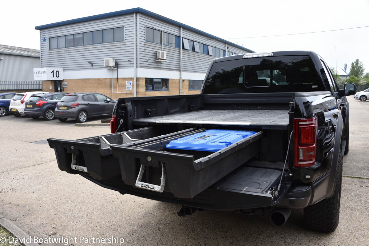 FORD F150 RAPTOR 2017 SUPERCREW FOR SALE UK