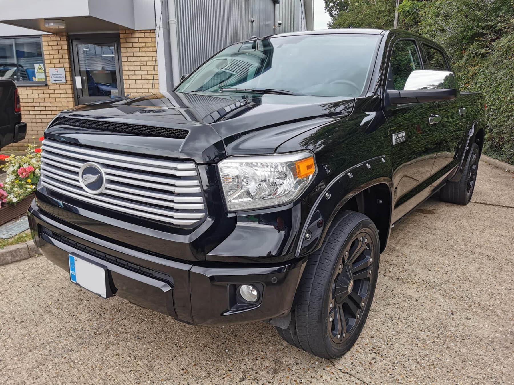 Toyota Tundra UK