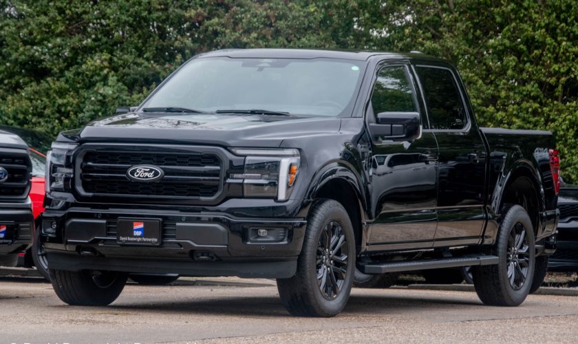 Lariat Black Appearance