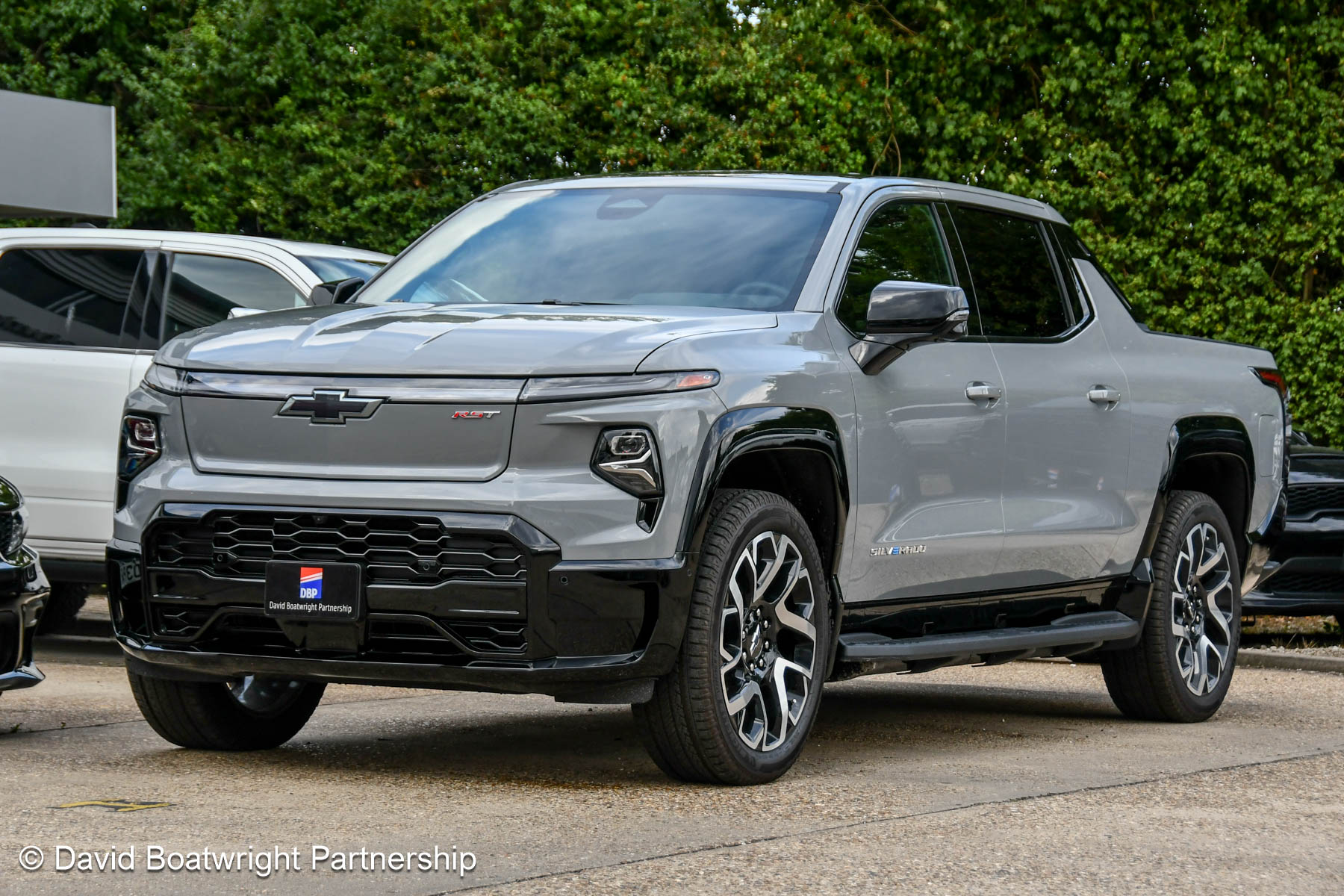 NEW CHEVROLET SILVERADO RST EV - SLATE GREY-1 Electric pickup - Chevrolet Silverado UK