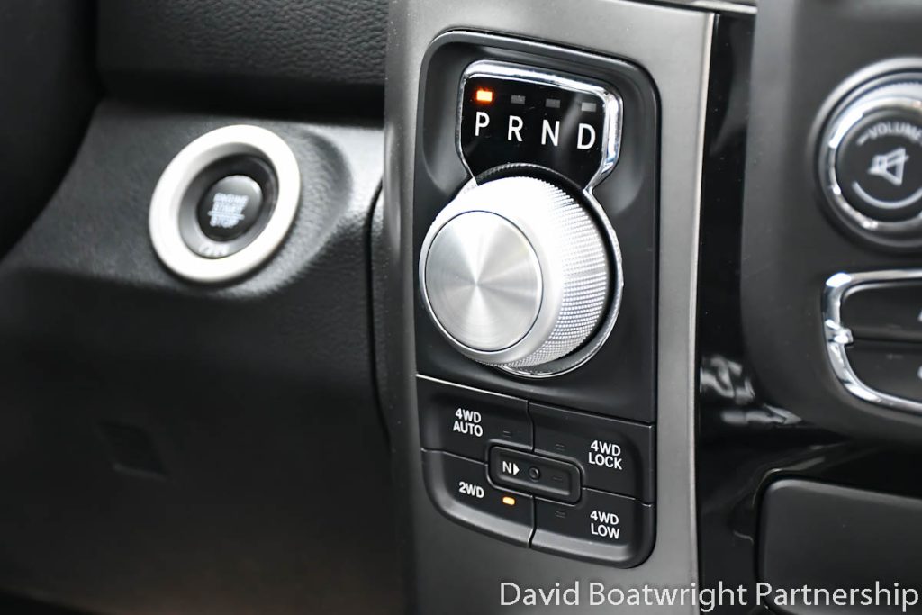 Dodge Ram Regular Cab 4x4