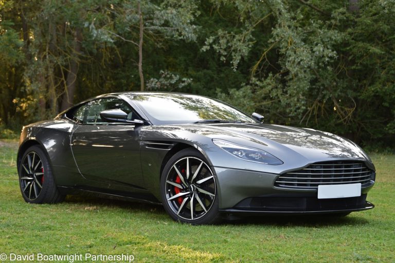 Aston Martin DB11 Launch Edition V12