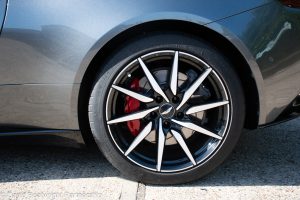 Aston Martin DB11 Launch Edition V12
